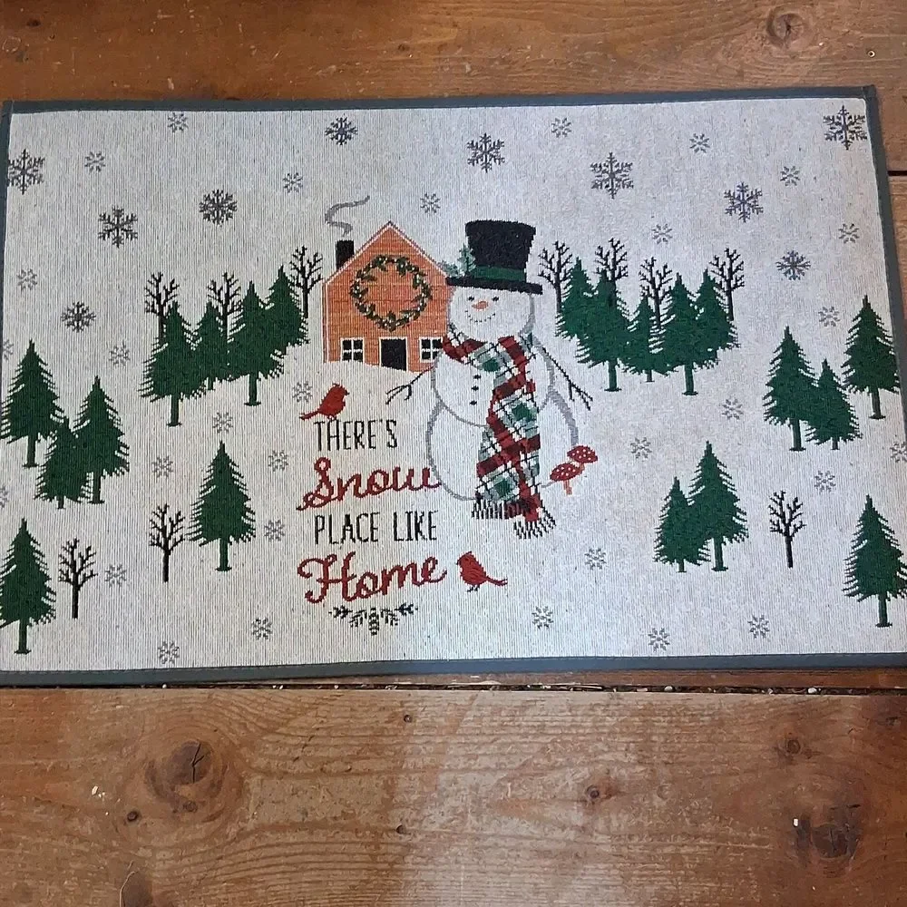 Vintage winter tapestry‎ pillow and like new door mat